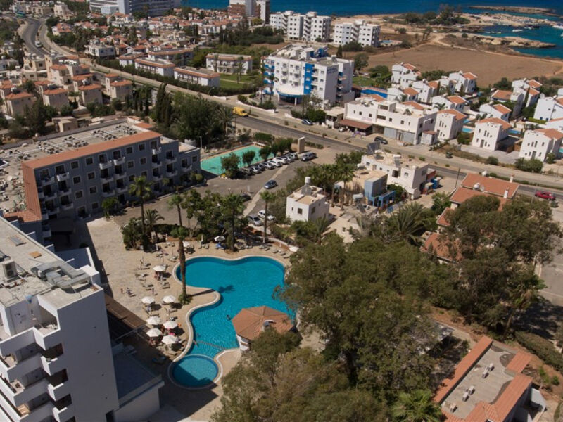 Narcissos Water Park Resort