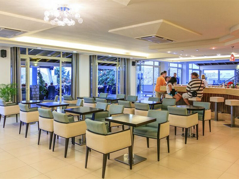 Natura Park Village