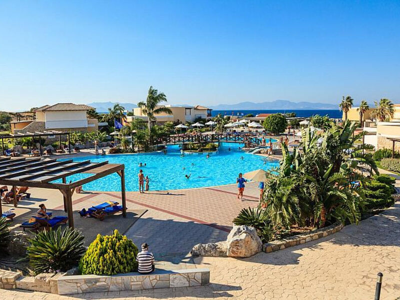Natura Park Village & Spa