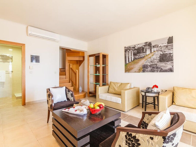 Natura Village Hotel & Spa