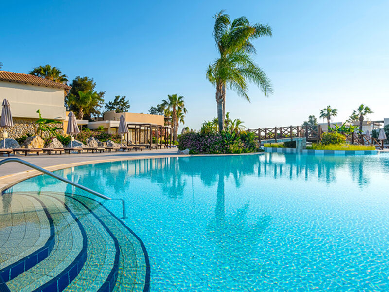 Natura Village Hotel & Spa