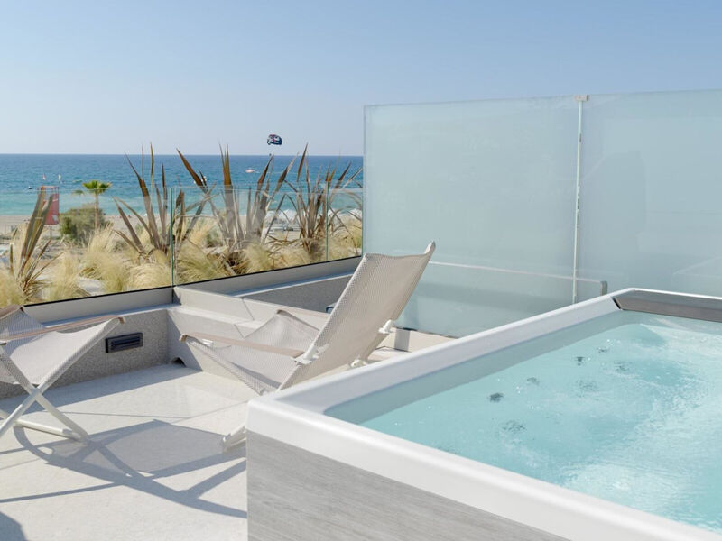 Nautilux Rethymno By Mage Hotel