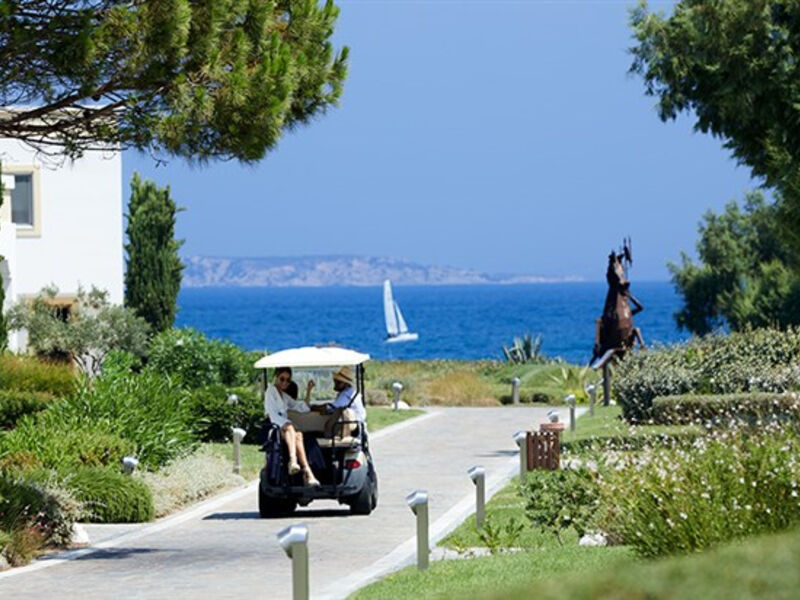 Neptune Luxury Resort