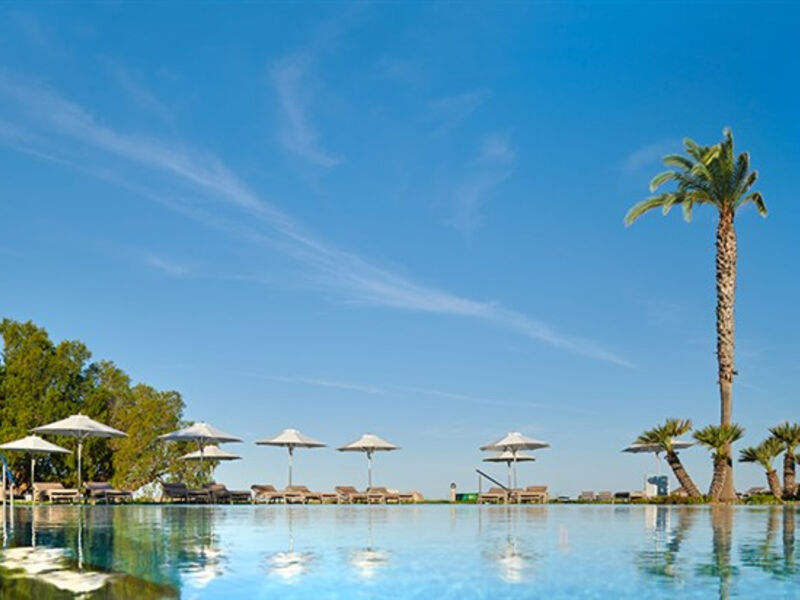 Neptune Luxury Resort