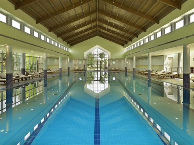 Neptune Luxury Resort