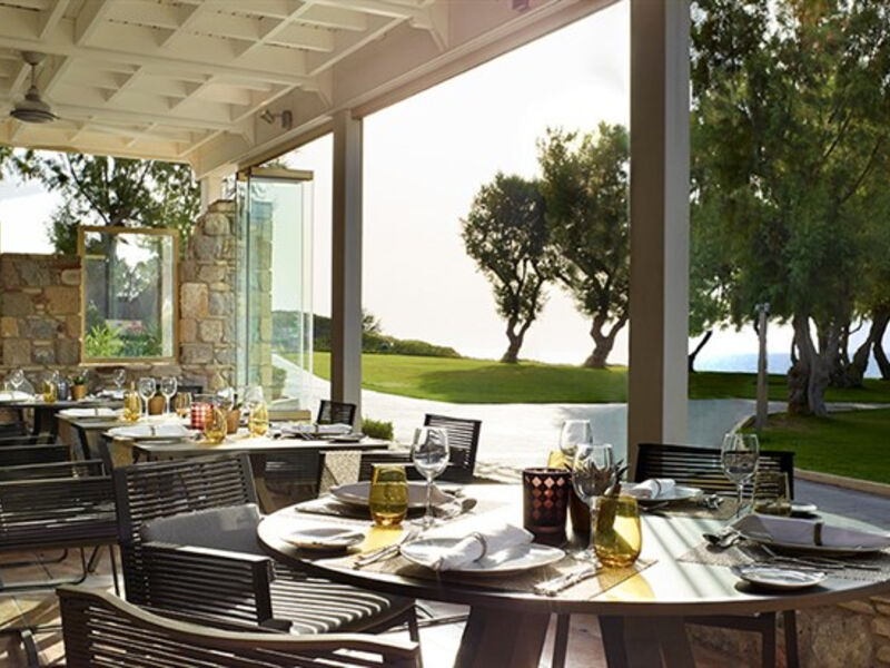 Neptune Luxury Resort