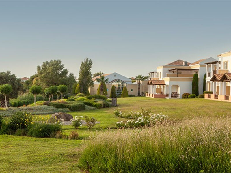 Neptune Luxury Resort