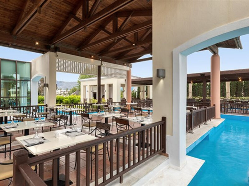 Neptune Luxury Resort