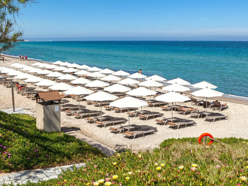 Neptune Luxury Resort