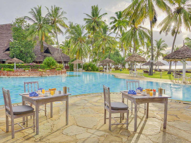 Neptune Palm Beach Boutique Resort & Spa