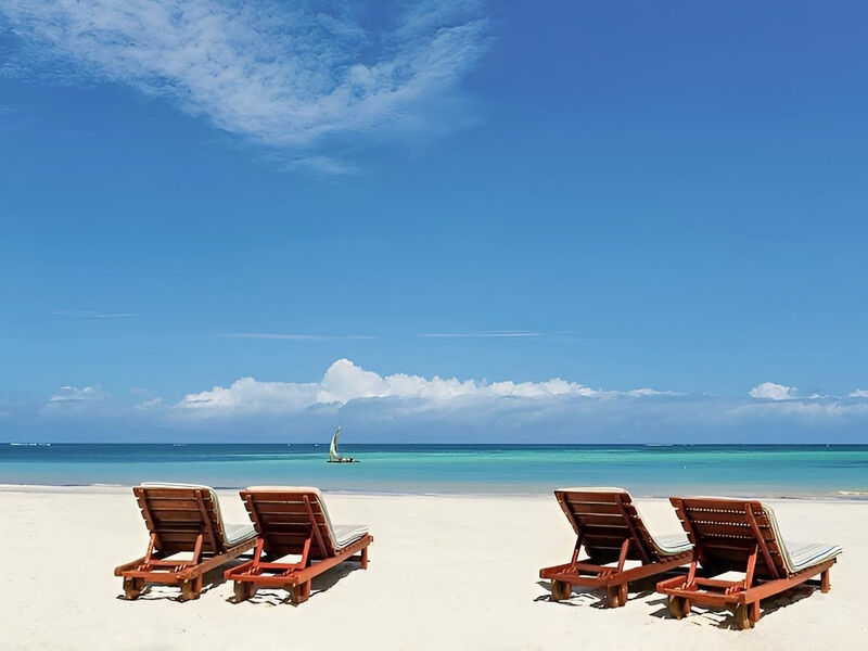 Neptune Paradise Beach Resort