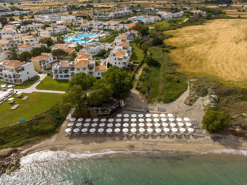 Neptune Resort Convention Centre & Spa