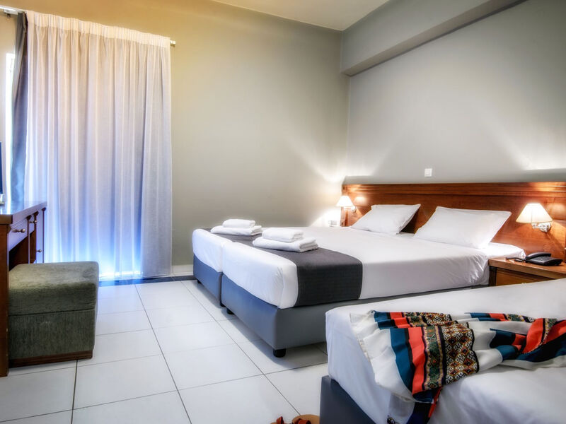 Zeus Hotels Neptuno Beach