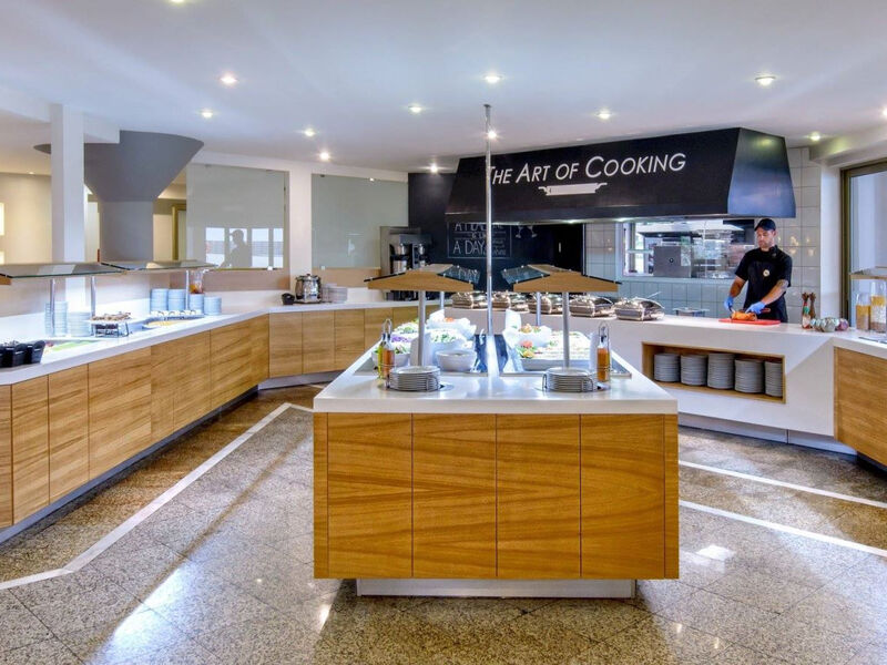 Zeus Hotels Neptuno Beach