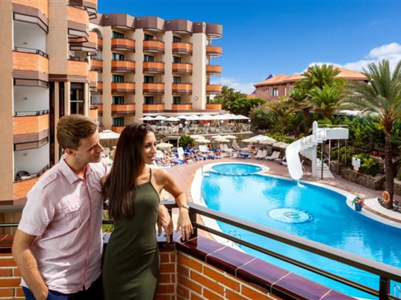 Mur Hotel Neptuno