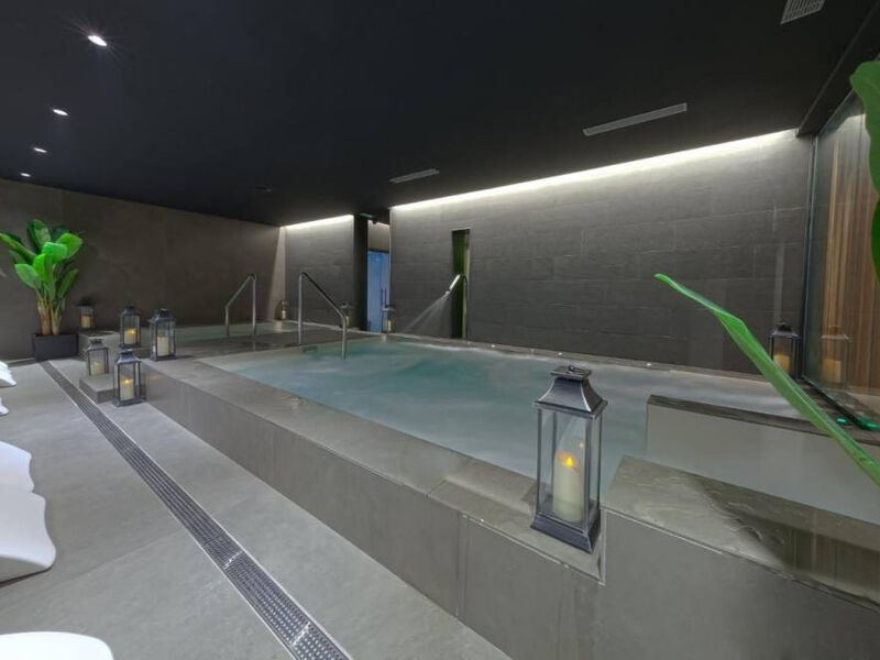 Neptuno & Spa