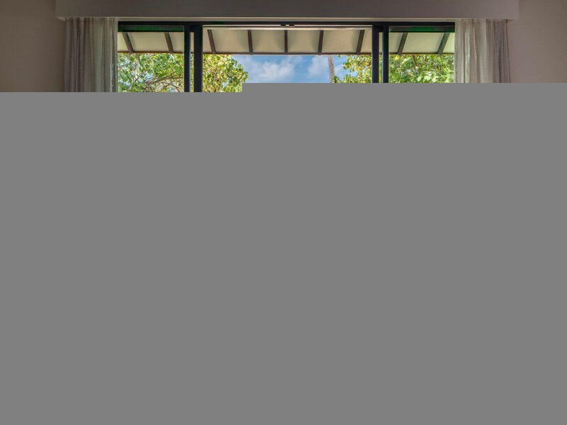 Nh Collection Maldives Havodda Resort