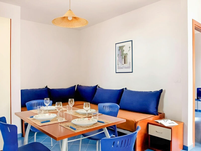 Nicolaus Club Meditur Village