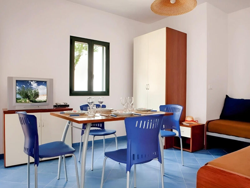 Nicolaus Club Meditur Village