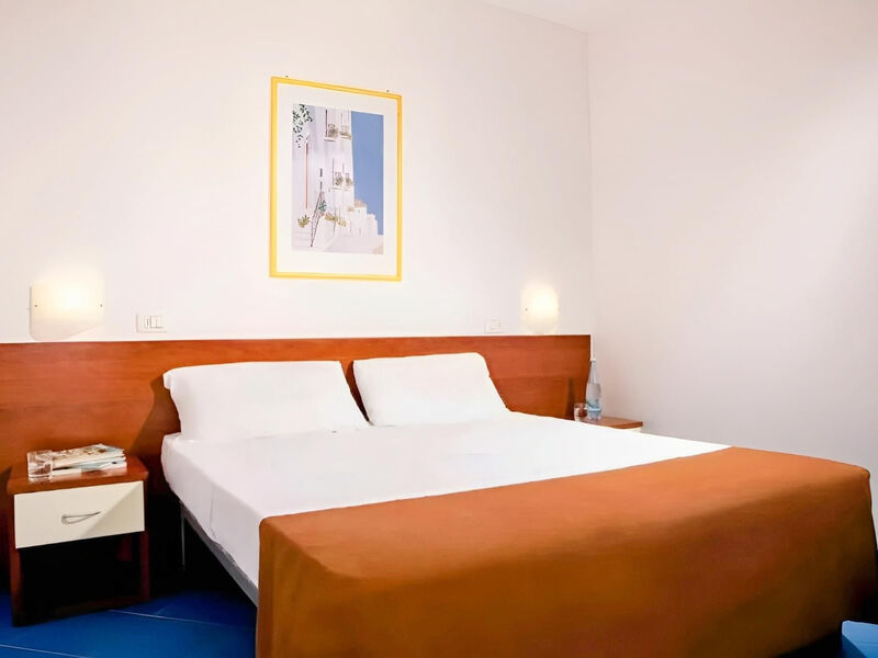 Nicolaus Club Meditur Village