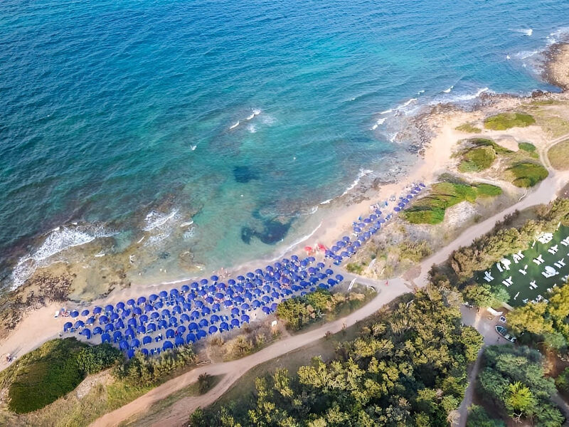 Nicolaus Club Meditur Village