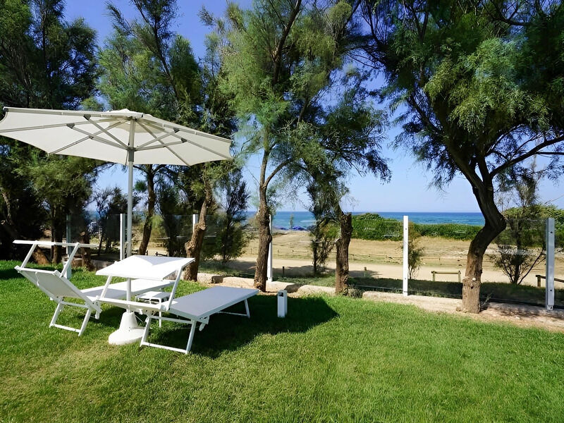Nicolaus Club Meditur Village