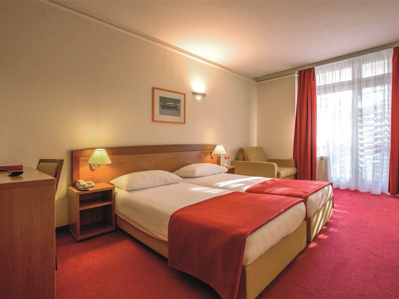 Beach Hotel Niko