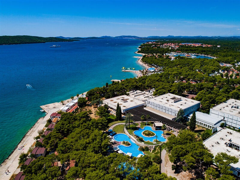 Beach Hotel Niko