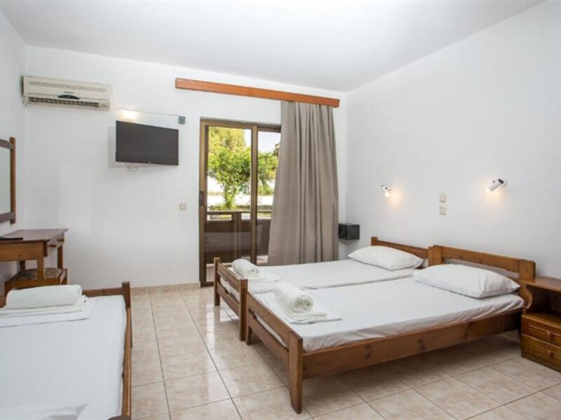 Nikos B&B
