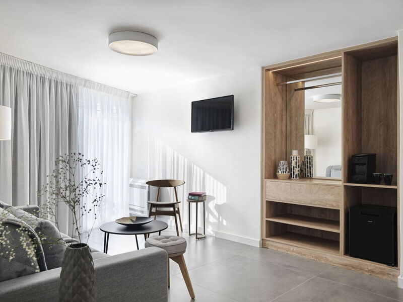 Nlh Mati Seafront - Neighborhood Lifestyle Hotels