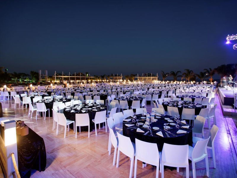 Noah'S Ark Deluxe Hotel & Spa