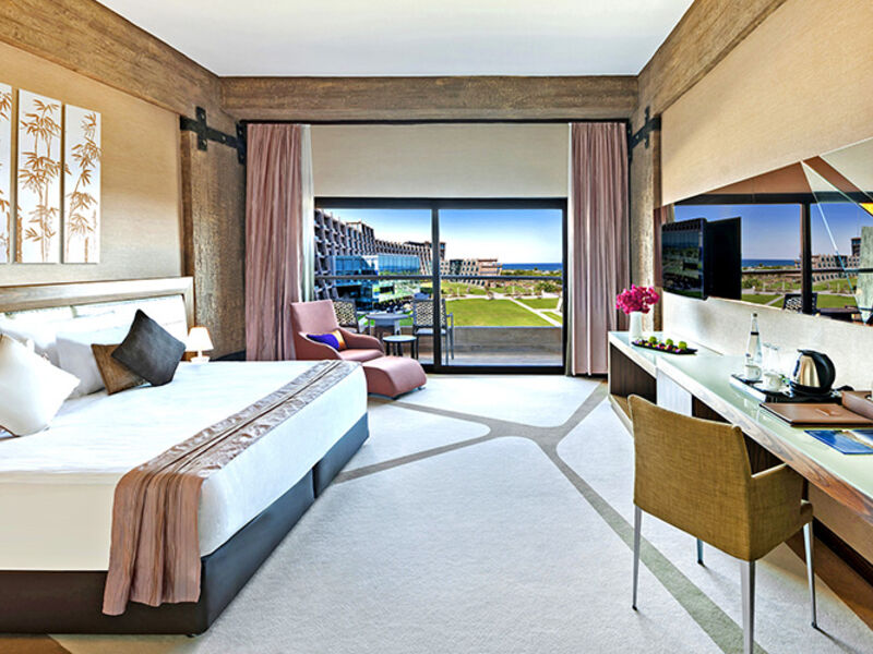 Noah'S Ark Deluxe Hotel & Spa