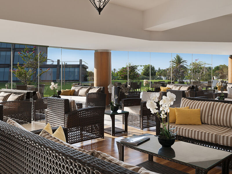 Noah'S Ark Deluxe Hotel & Spa