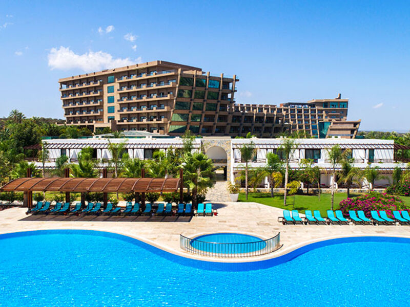 Noah'S Ark Deluxe Hotel & Spa