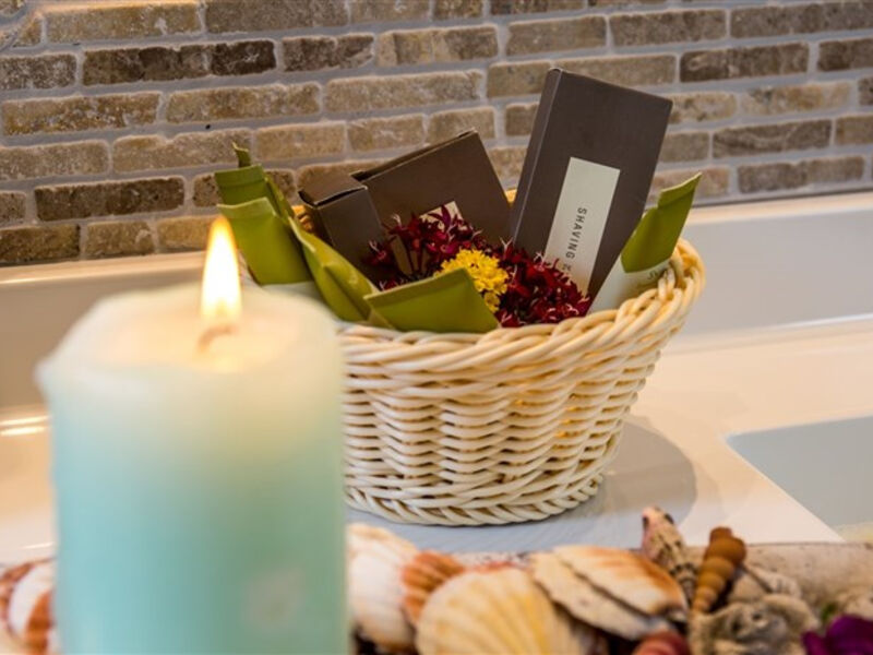 Notos Deluxe Suites