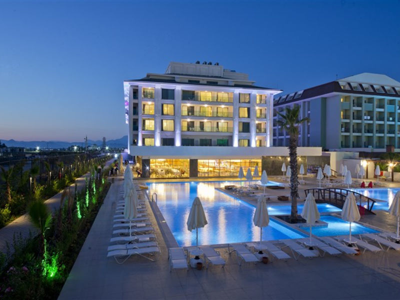 Novia Dionis Resort