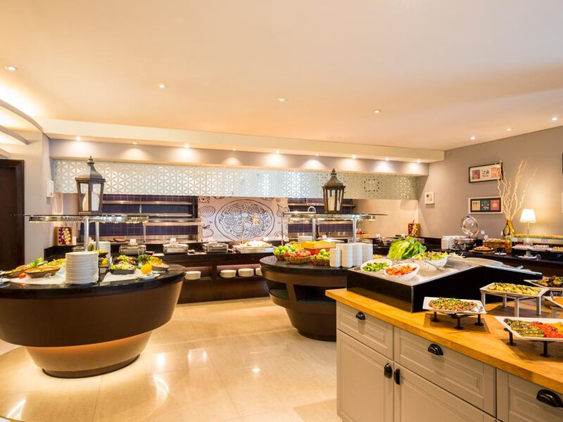 Novotel Deira City Center