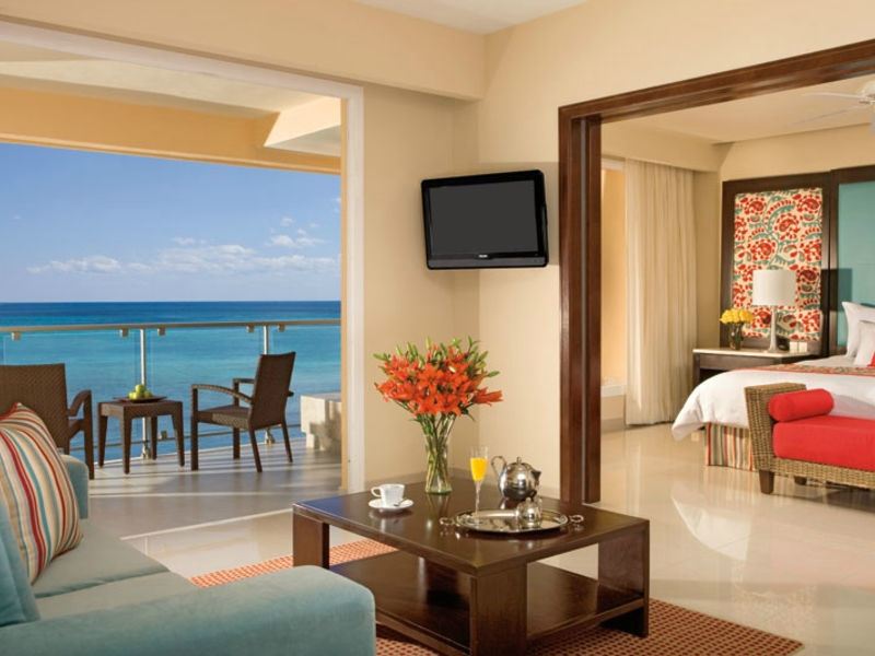 Now Jade Riviera Cancun