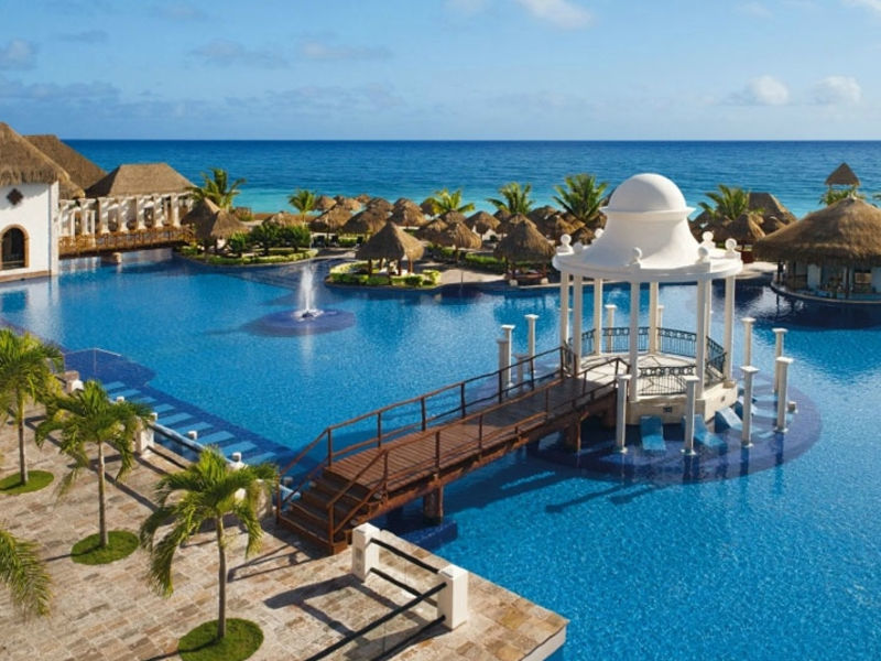Now Sapphire Riviera Cancun