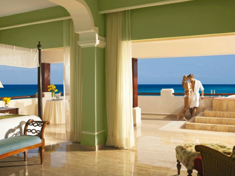 Now Sapphire Riviera Cancun