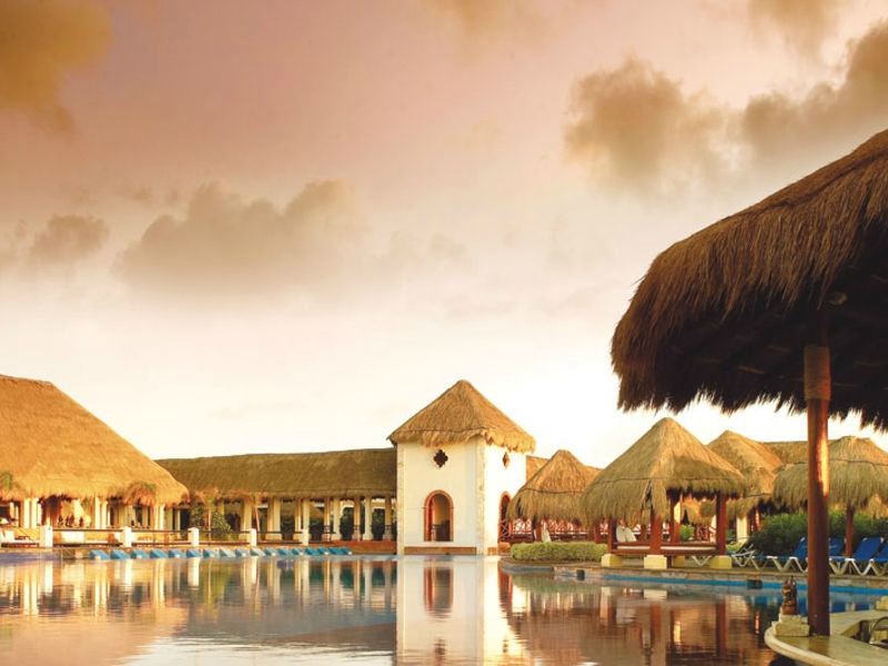 Now Sapphire Riviera Cancun