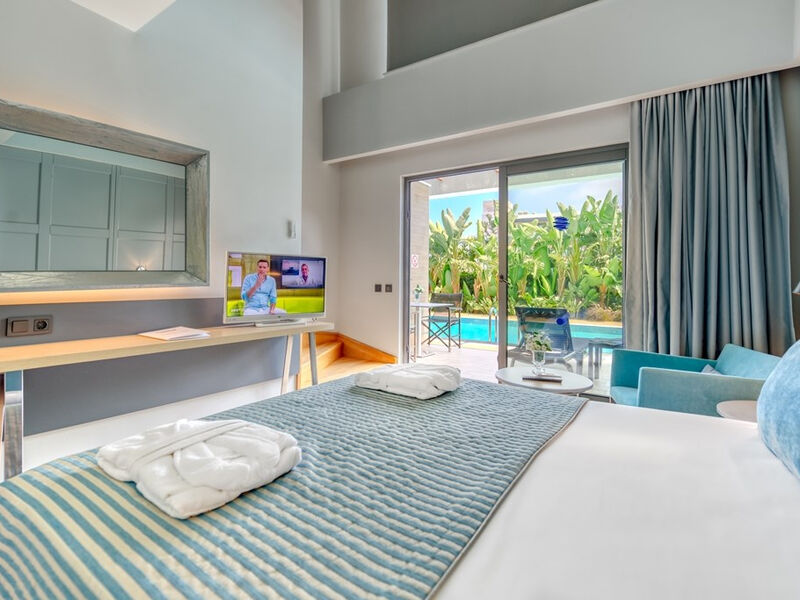 Numa Bay Exclusive