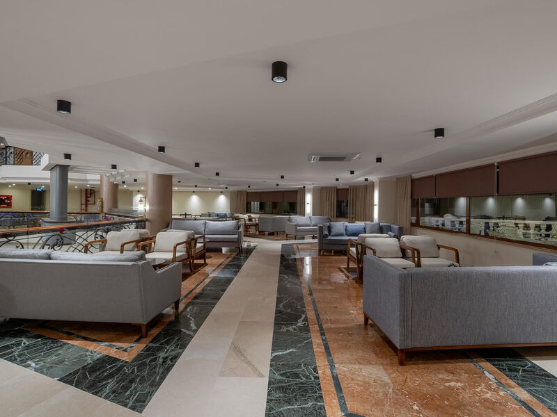 Numa Club Side