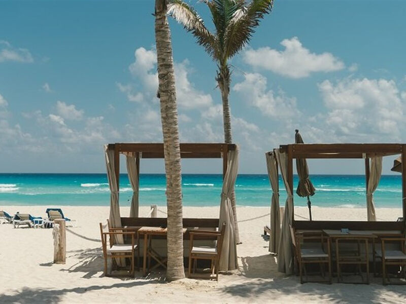 Nyx Cancun