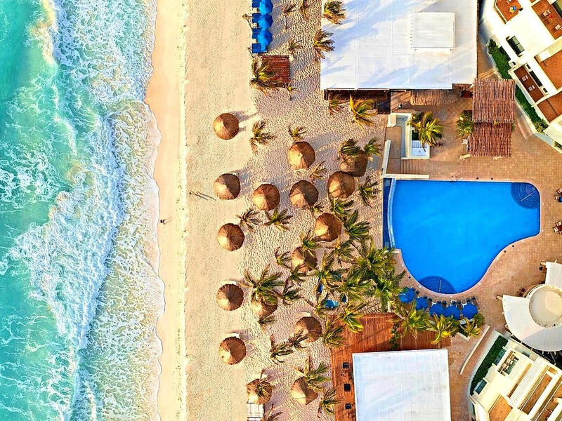 Nyx Cancun
