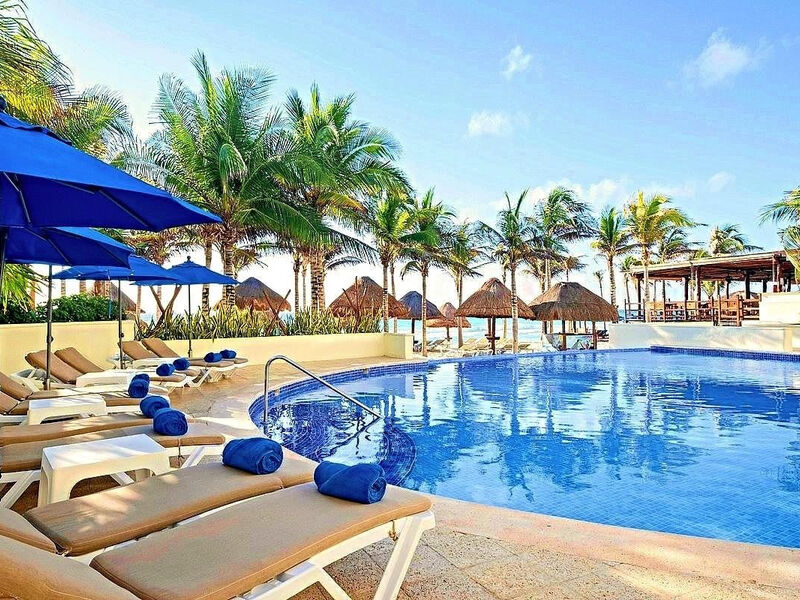 Nyx Cancun
