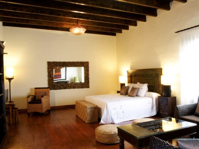 Oasis Boutique Casa Vieja