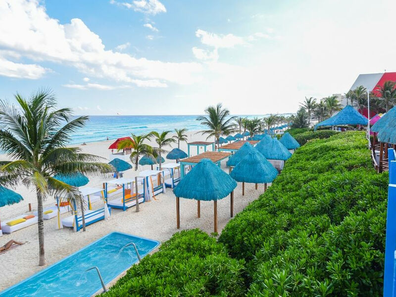 Oasis Cancun Grand