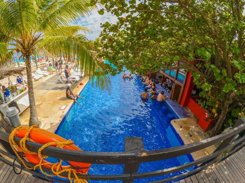 Oasis Cancun Grand