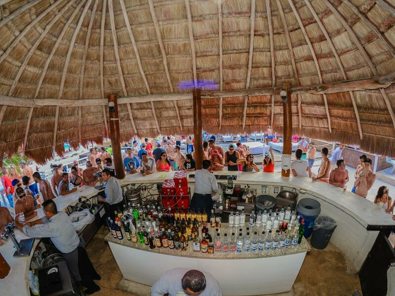 Oasis Cancun Grand
